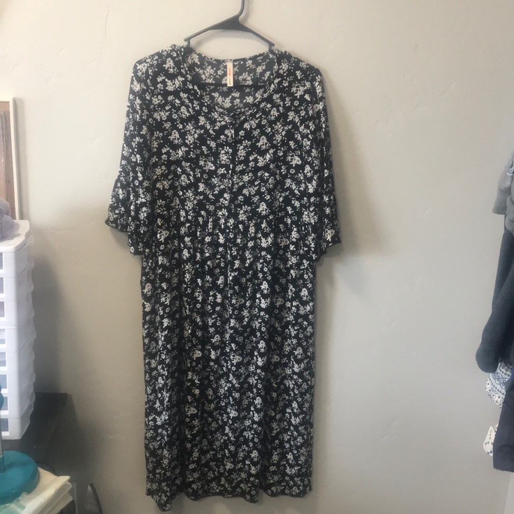 Button up dress w/ pockets